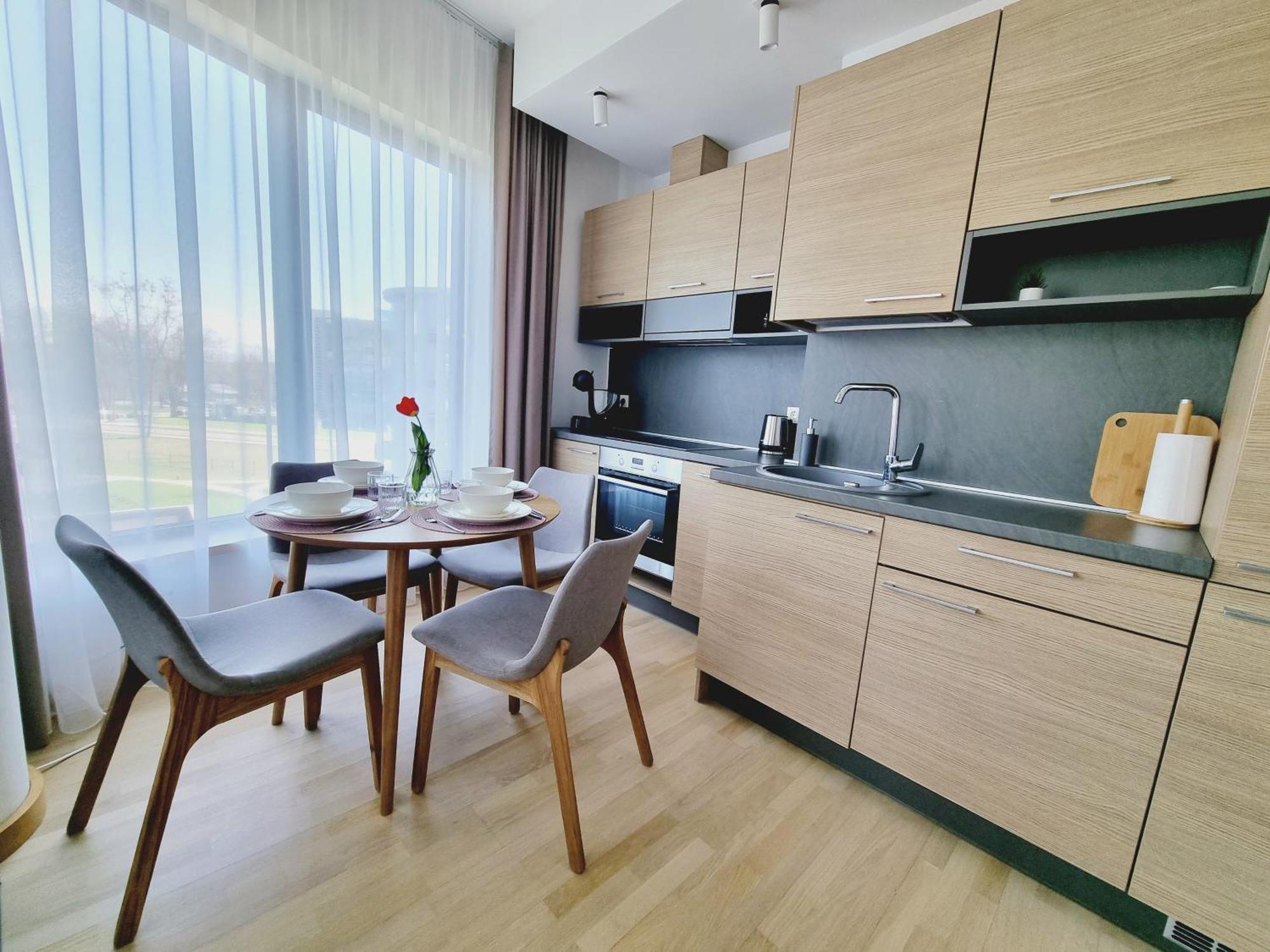Melodija Apartments In Druskininkai Center Экстерьер фото